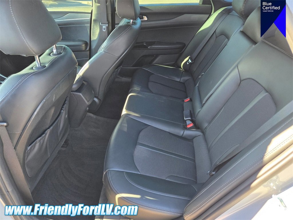 Used 2023 Kia K5 GT-Line image 11