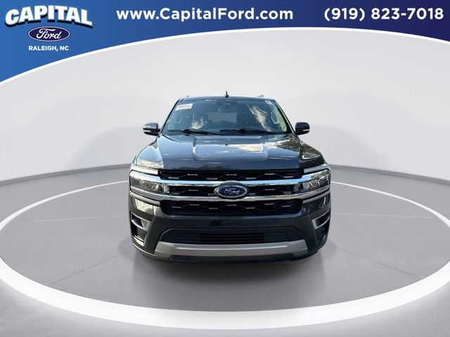 Certified 2024 Ford Expedition Limited RWD image 3