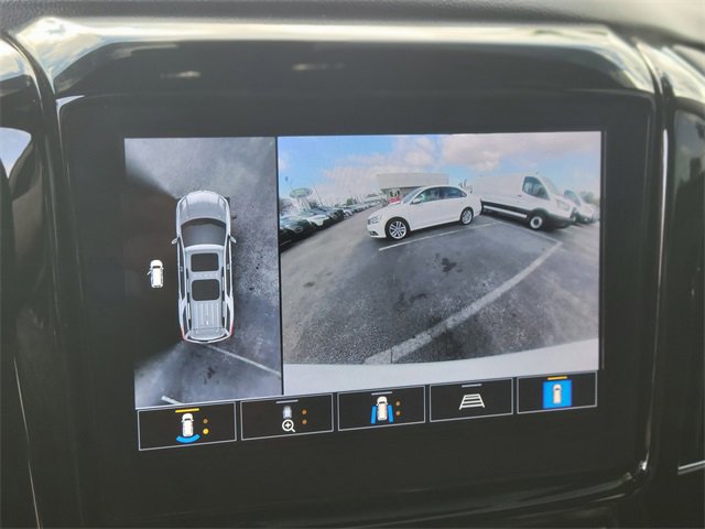 Used 2022 Chevrolet Traverse RS image 21