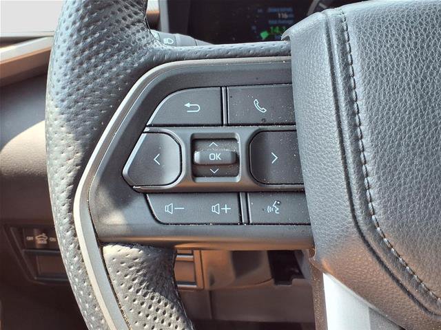 Used 2025 Toyota Tundra Limited AWD/4WD image 13