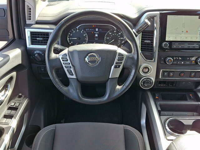 Used 2021 Nissan Titan SV w/ SV Convenience Package AWD/4WD image 14