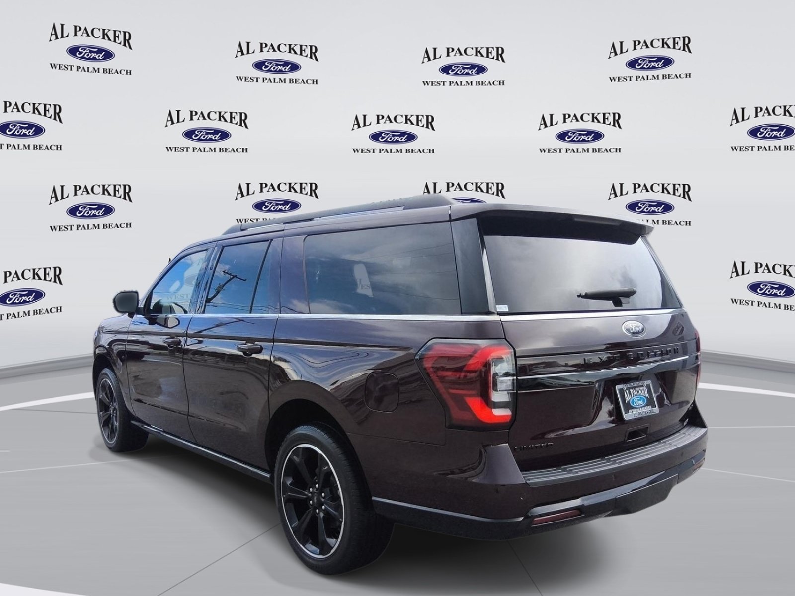 Certified 2023 Ford Expedition Max Limited RWD image 3