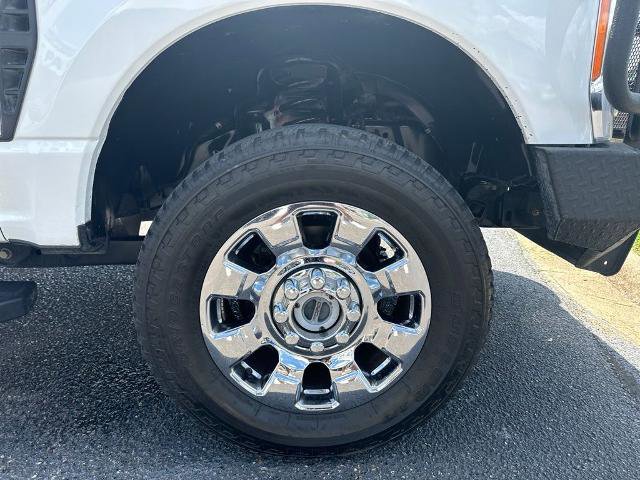 Certified 2023 Ford F250 Lariat w/ FX4 Off-Road Package AWD/4WD image 25