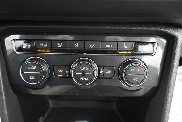 Used 2019 Volkswagen Tiguan SEL Premium AWD/4WD image 16