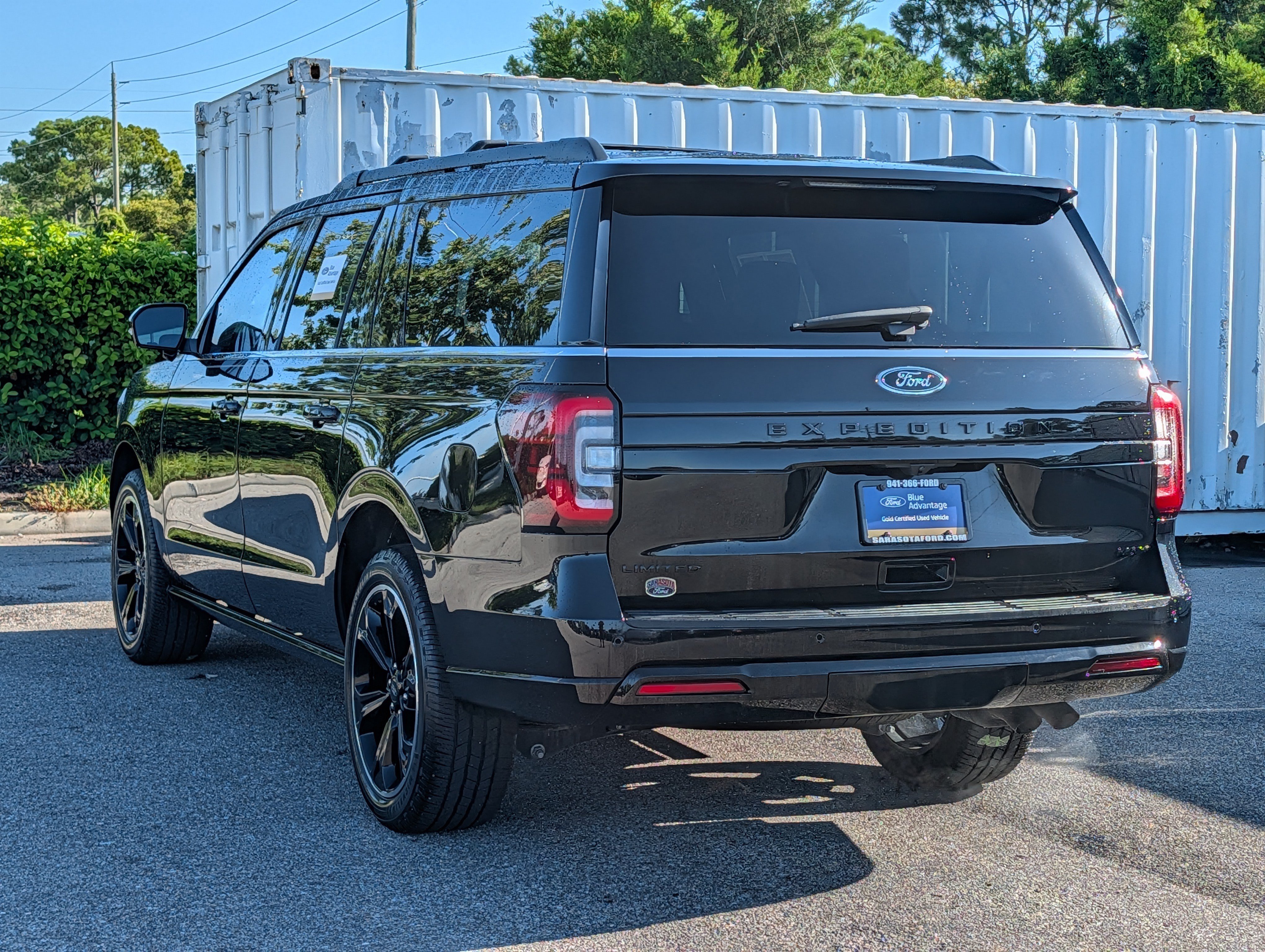 Certified 2023 Ford Expedition Max Limited AWD/4WD image 7