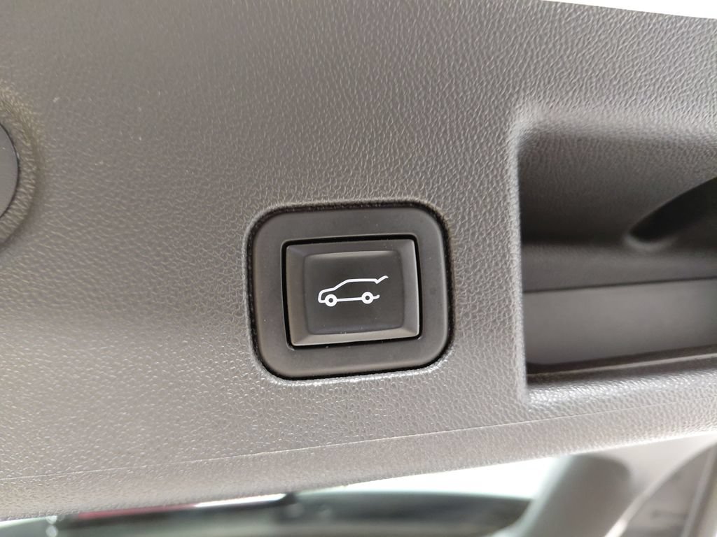 Used 2021 Chevrolet Equinox LT AWD/4WD image 39