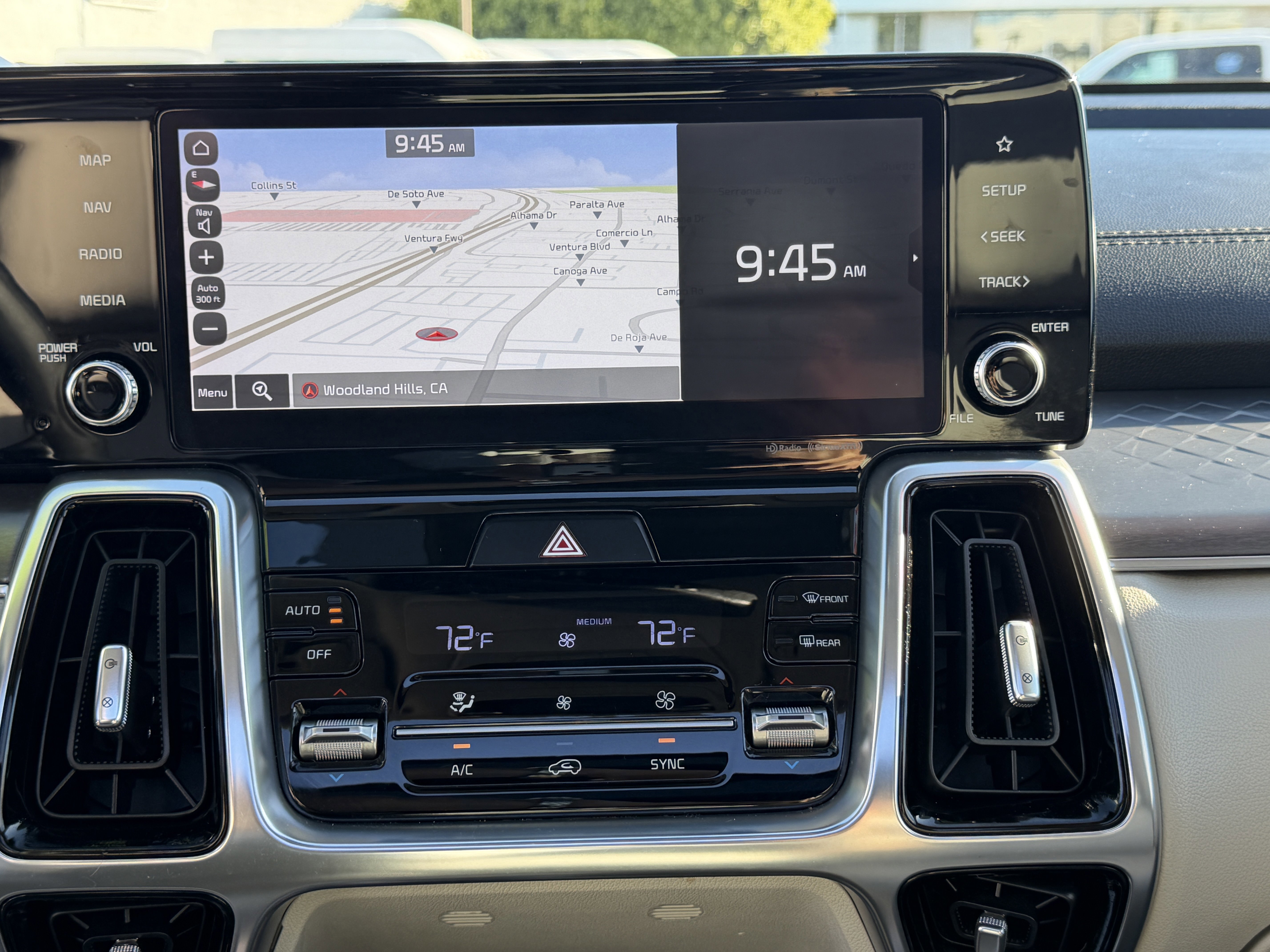 Used 2021 Kia Sorento SX image 18