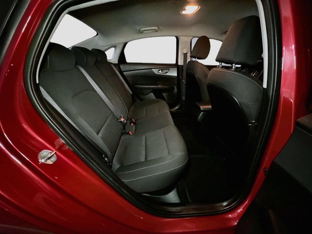 Used 2021 Kia Forte LXS FWD image 37