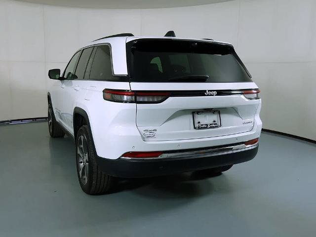 Used 2025 Jeep Grand Cherokee Limited w/ Luxury Tech Group II AWD/4WD image 6