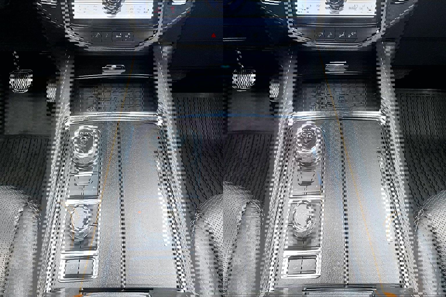 Certified 2022 Ford Expedition Platinum image 24