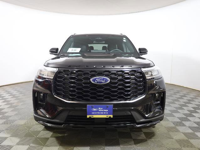 Certified 2025 Ford Explorer ST-Line image 6