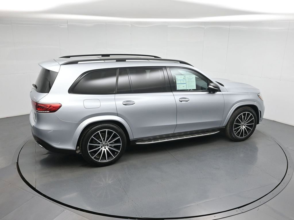 Used 2022 Mercedes-Benz GLS 450 4MATIC image 16