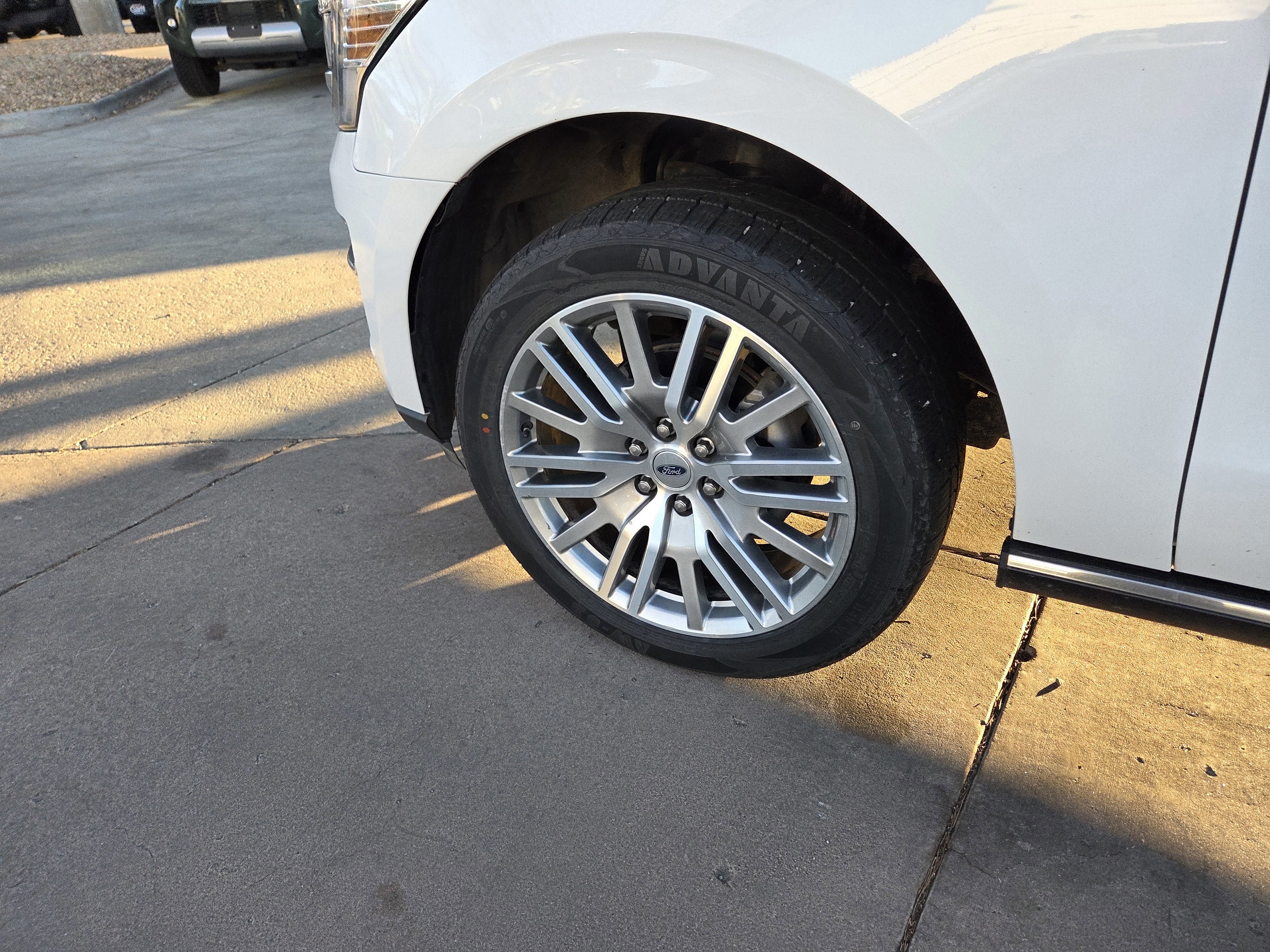 Certified 2024 Ford Expedition Limited image 9