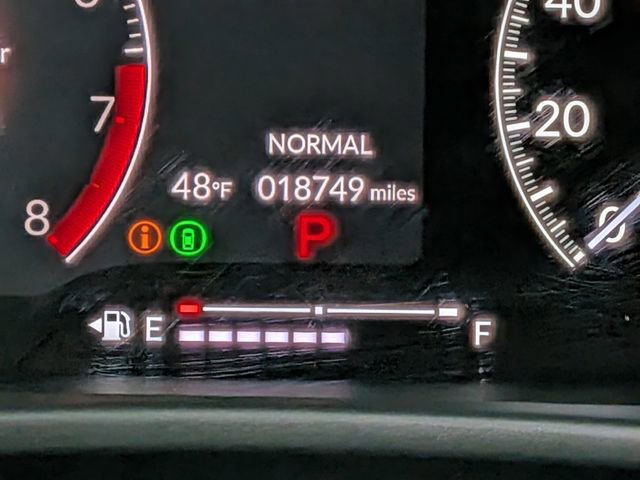 Used 2025 Honda Civic Sport image 33