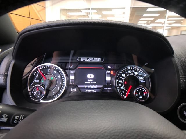 Used 2023 RAM 1500 Laramie AWD/4WD image 14