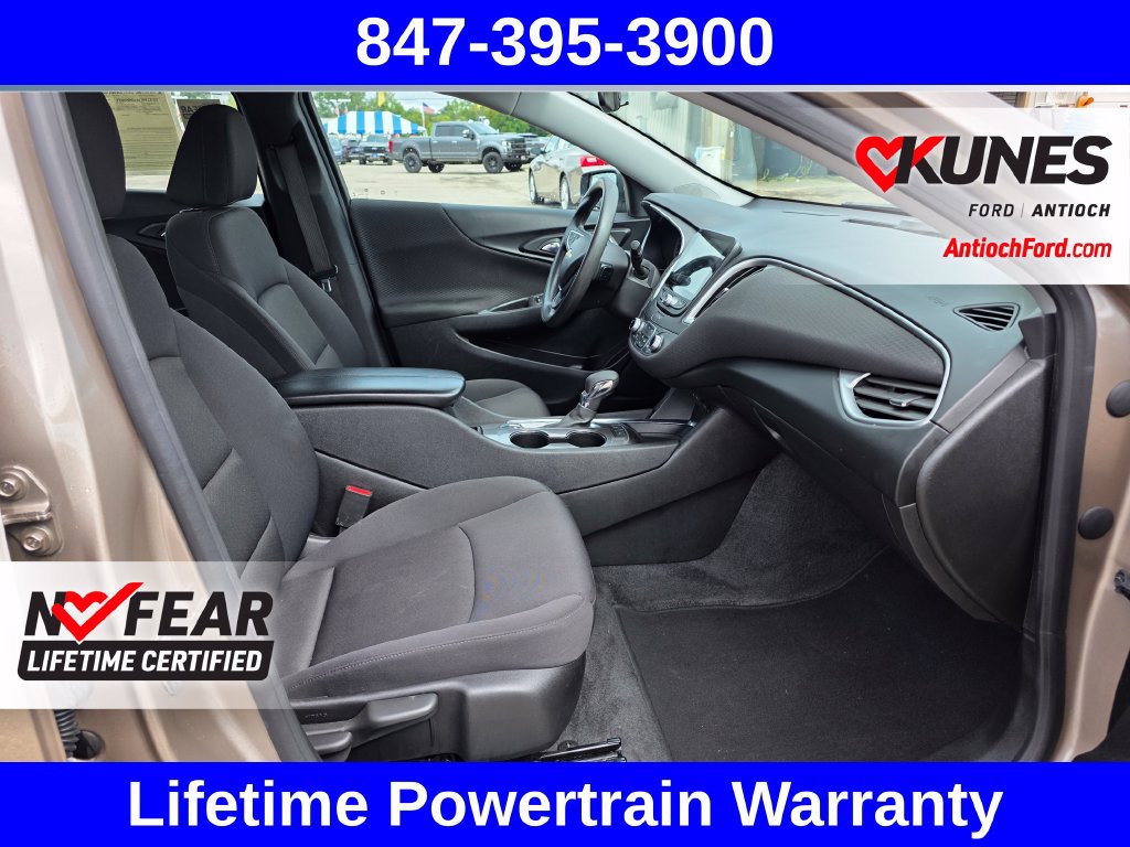 Used 2024 Chevrolet Malibu LT FWD image 33