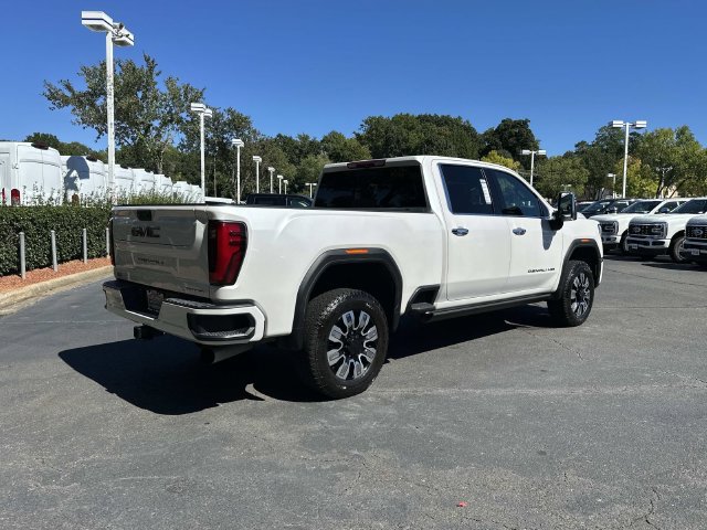 Used 2024 GMC Sierra 2500 Denali w/ Denali Reserve Package AWD/4WD image 4