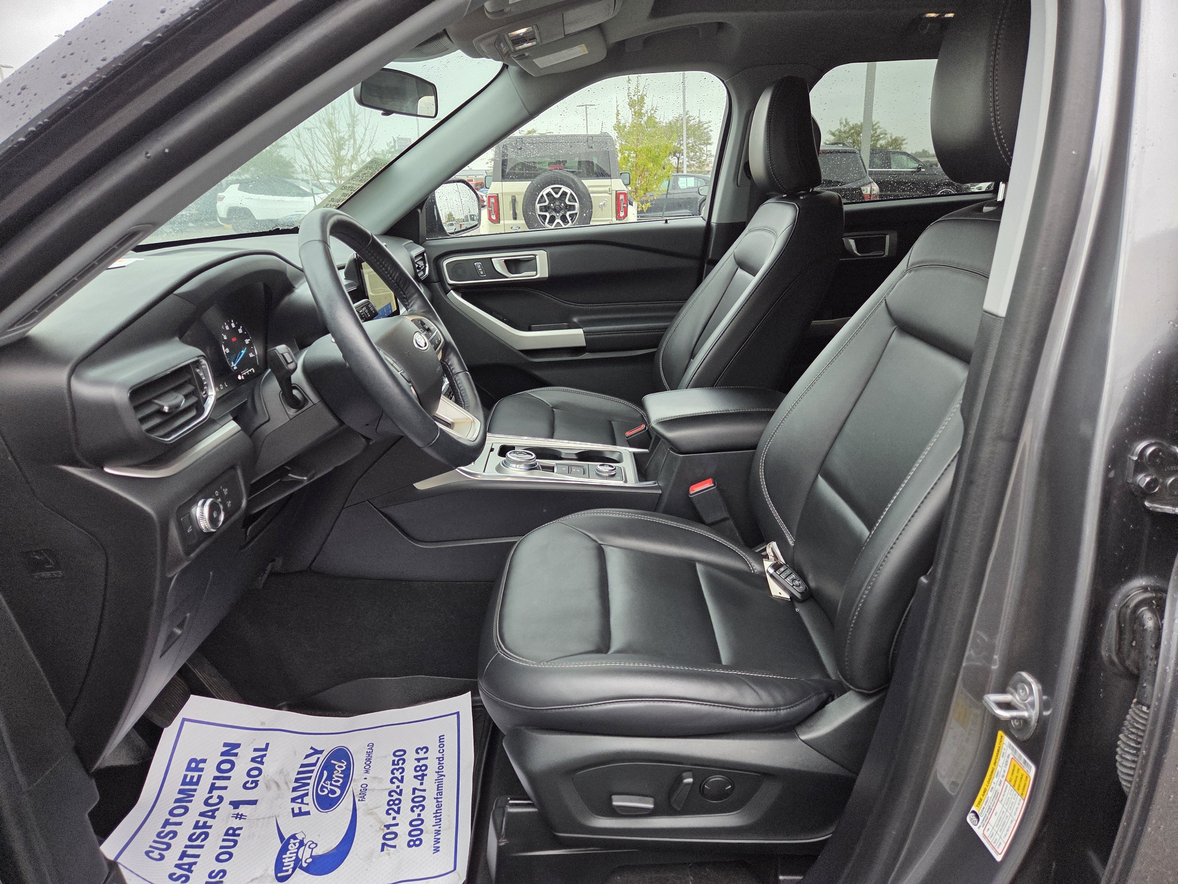 Certified 2022 Ford Explorer XLT w/ Equipment Group 202A AWD/4WD image 21