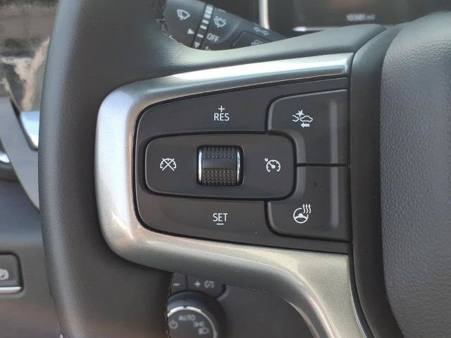 Used 2025 Chevrolet Silverado 1500 LT AWD/4WD image 14