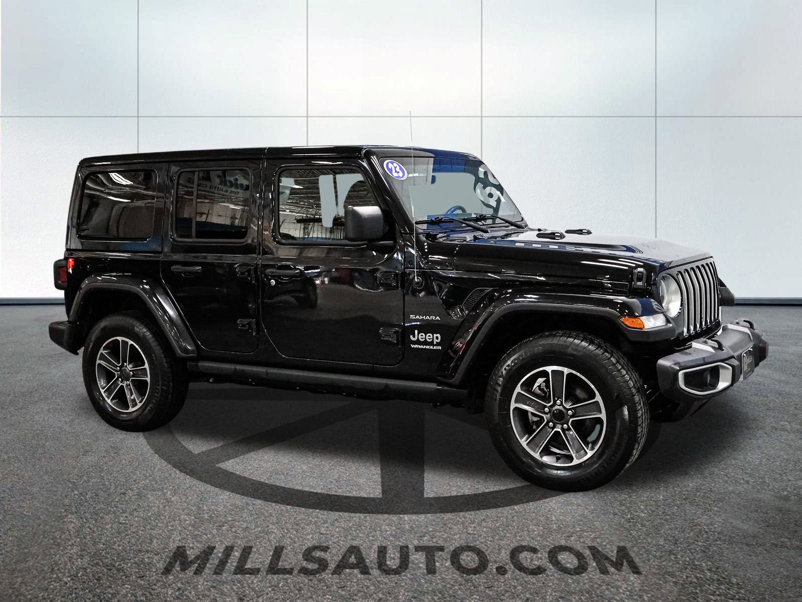 Used 2023 Jeep Wrangler Sahara image 3