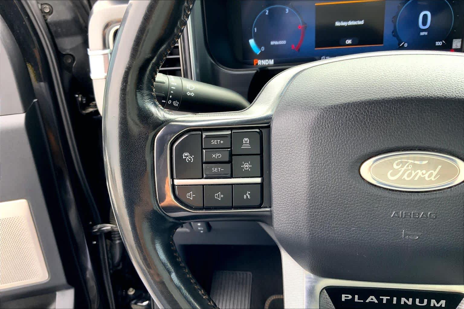 Certified 2023 Ford F450 Platinum w/ FX4 Off-Road Package AWD/4WD image 20
