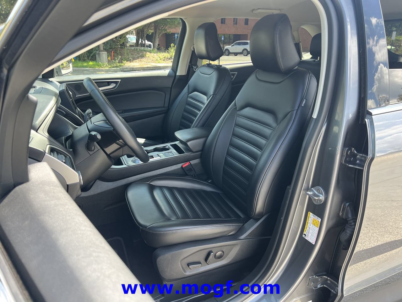 Certified 2024 Ford Edge SEL AWD/4WD image 19