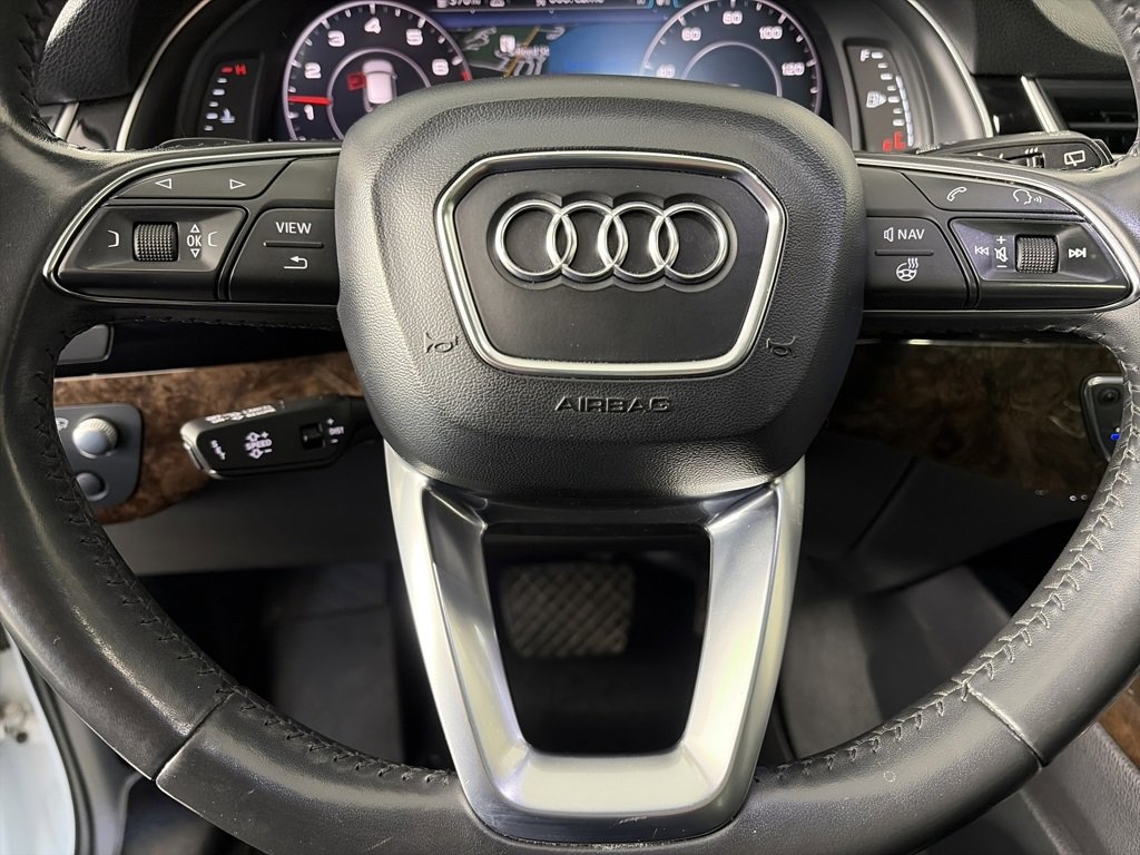 Used 2018 Audi Q7 3.0T Prestige image 16