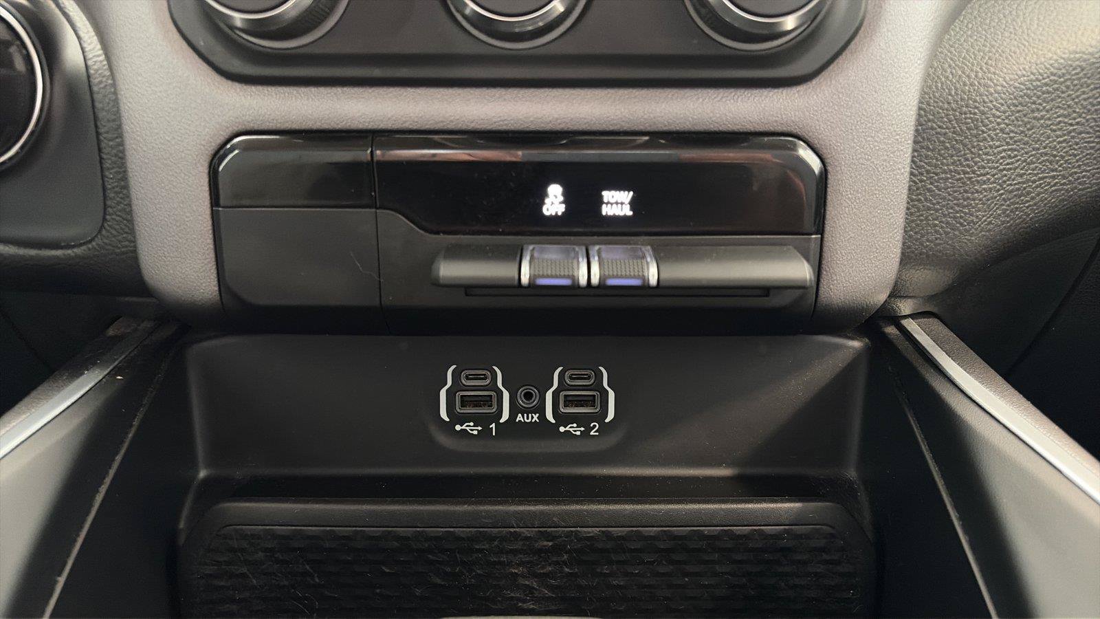 Used 2020 RAM 1500 Big Horn AWD/4WD image 29