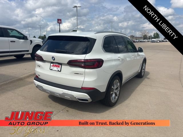Used 2022 BMW X5 xDrive40i w/ Premium Package AWD/4WD image 6
