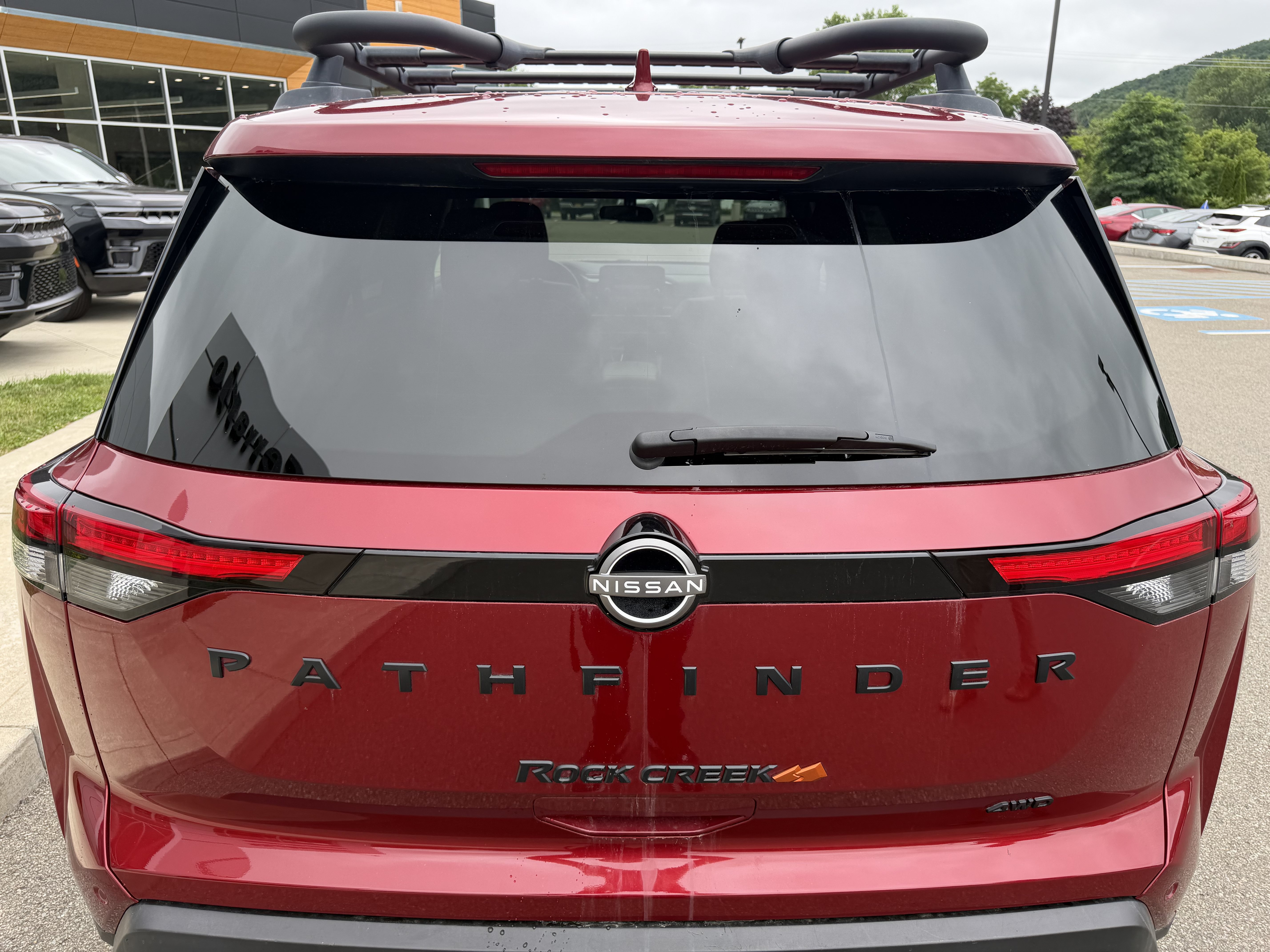 Used 2023 Nissan Pathfinder Rock Creek AWD/4WD image 5