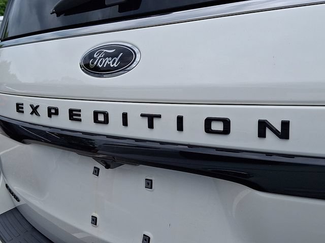 Certified 2023 Ford Expedition Limited AWD/4WD image 13