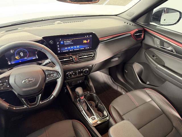 Used 2026 Chevrolet TrailBlazer RS w/ Convenience Package FWD image 17
