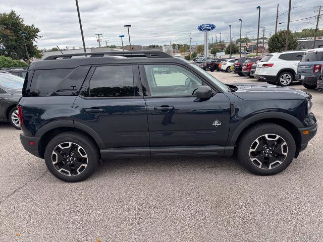 Certified 2023 Ford Bronco Sport Outer Banks w/ Tech Package AWD/4WD image 6