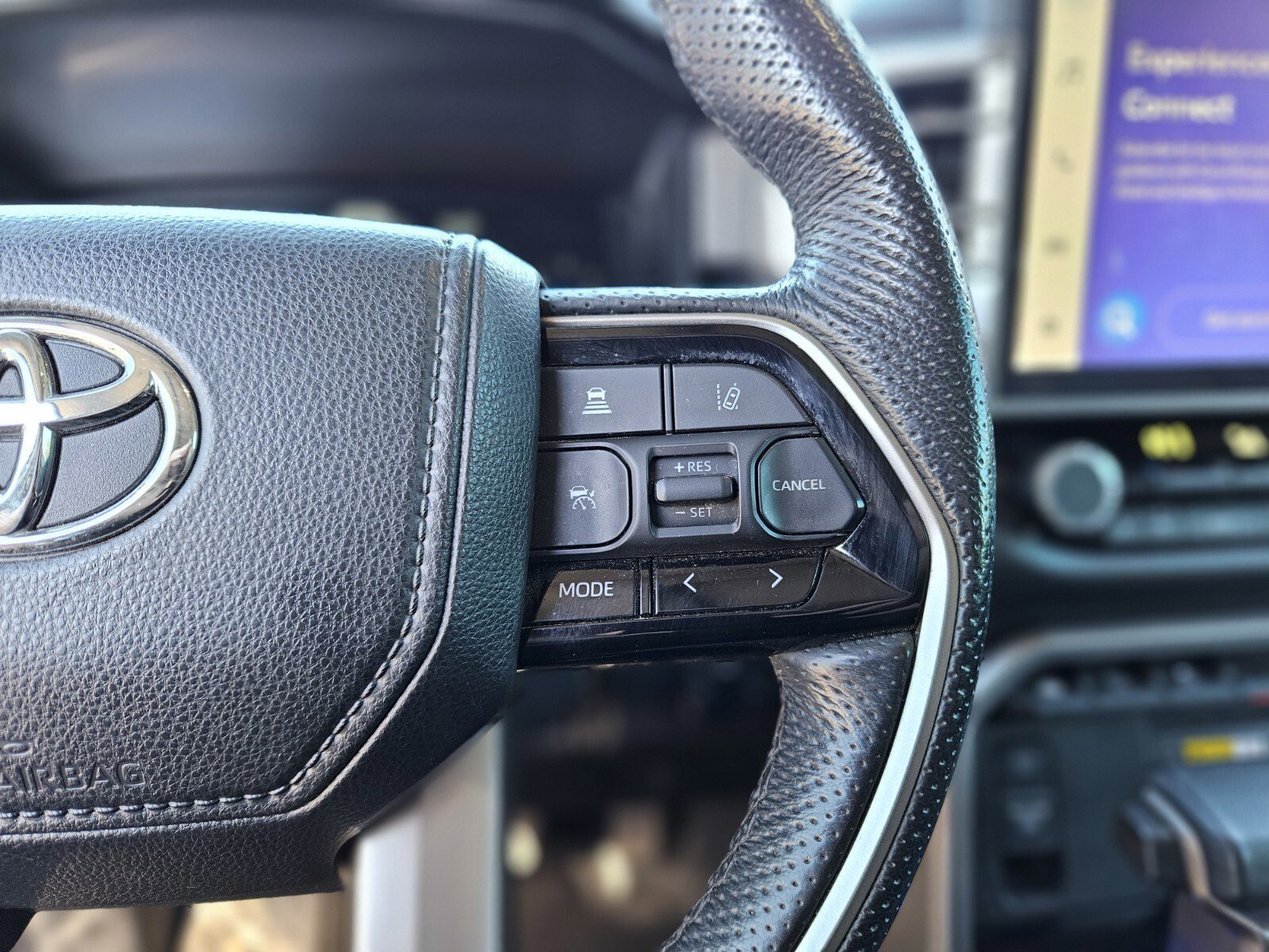 Used 2024 Toyota Tundra Limited image 30