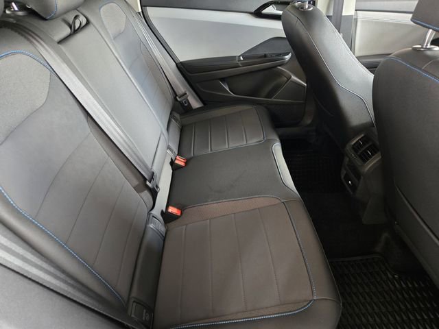 Used 2024 Volkswagen Taos SE FWD image 33