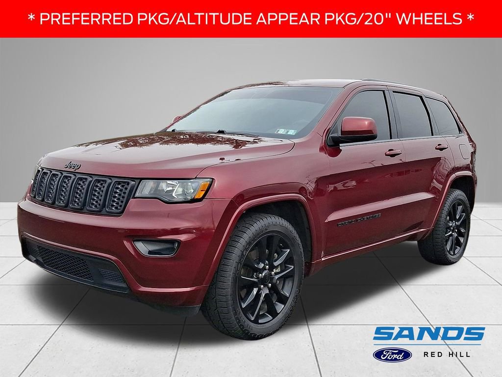 Used 2021 Jeep Grand Cherokee Laredo X image 1