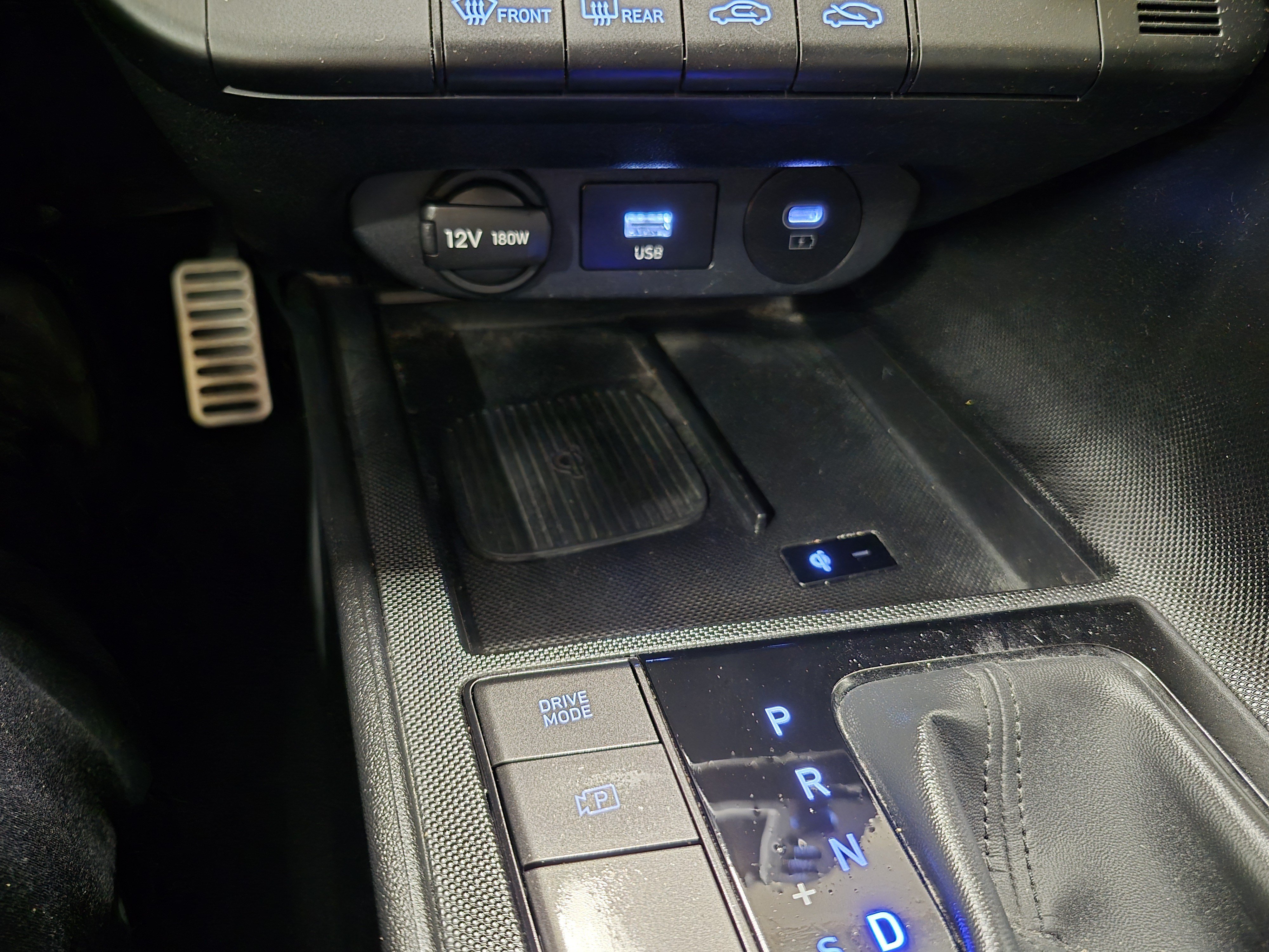 Used 2026 Hyundai Elantra Sport FWD image 29