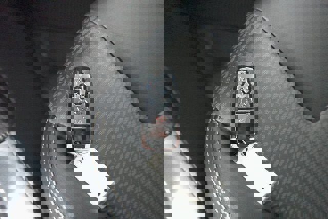 Certified 2024 Ford Bronco Raptor w/ Interior Carbon Fiber Pack 6 image 30