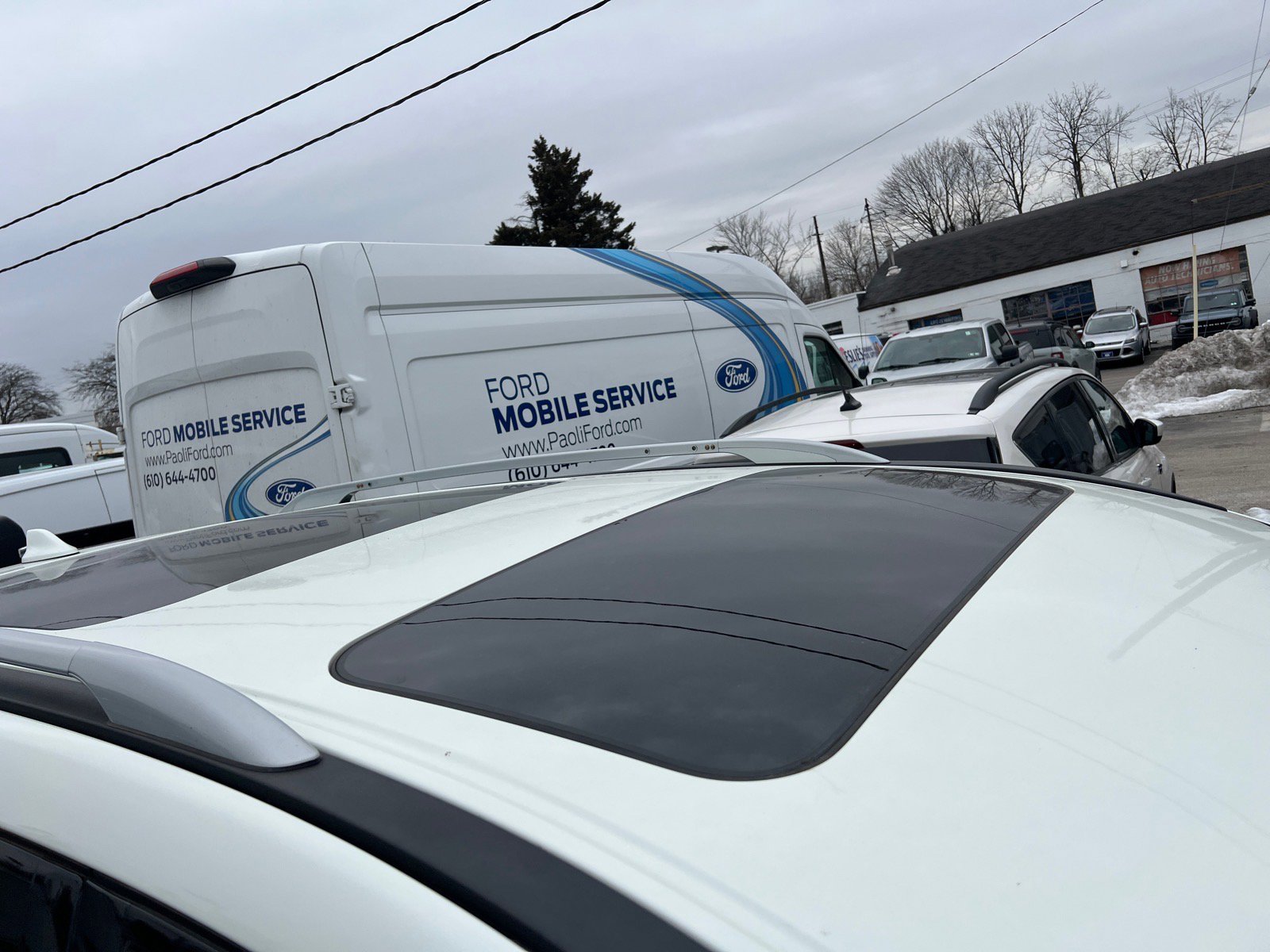 Used 2019 Nissan Pathfinder SL w/ SL Premium Package image 4