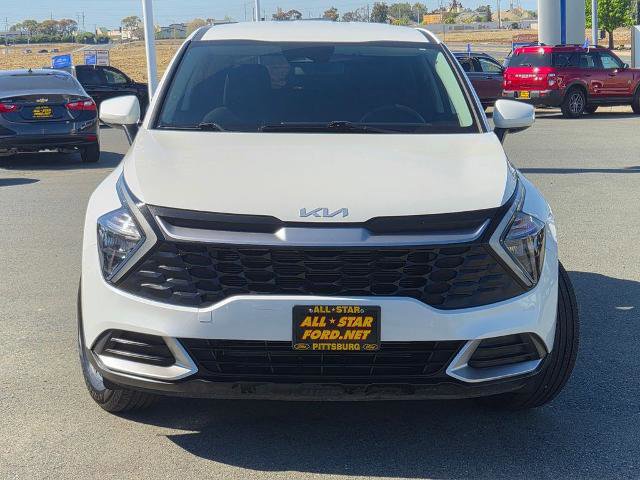 Used 2023 Kia Sportage LX image 8
