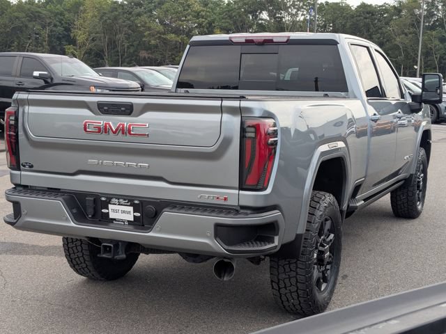 Used 2024 GMC Sierra 2500 AT4 w/ AT4 Premium Plus Package AWD/4WD image 3