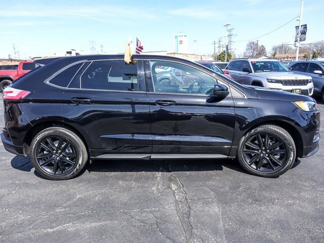 Certified 2023 Ford Edge ST-Line AWD/4WD image 11