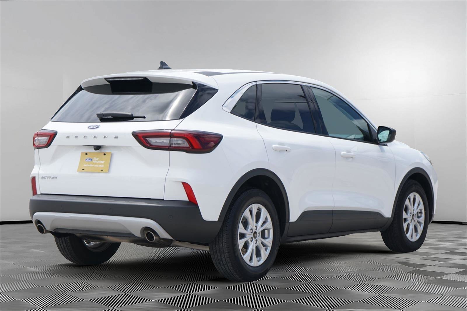 Certified 2024 Ford Escape Active w/ Tech Pack #1 FWD image 5