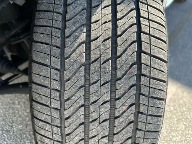 Used 2025 GMC Yukon Denali image 11