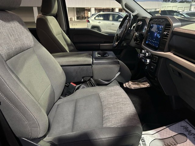 Certified 2022 Ford F150 XLT w/ Equipment Group 302A High image 17