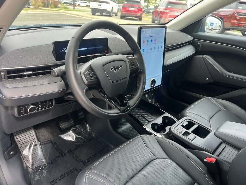 Certified 2025 Ford Mustang Mach-E Premium AWD/4WD image 25
