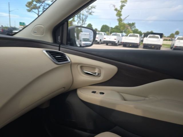 Used 2022 Nissan Murano Platinum w/ Cargo Package FWD image 14