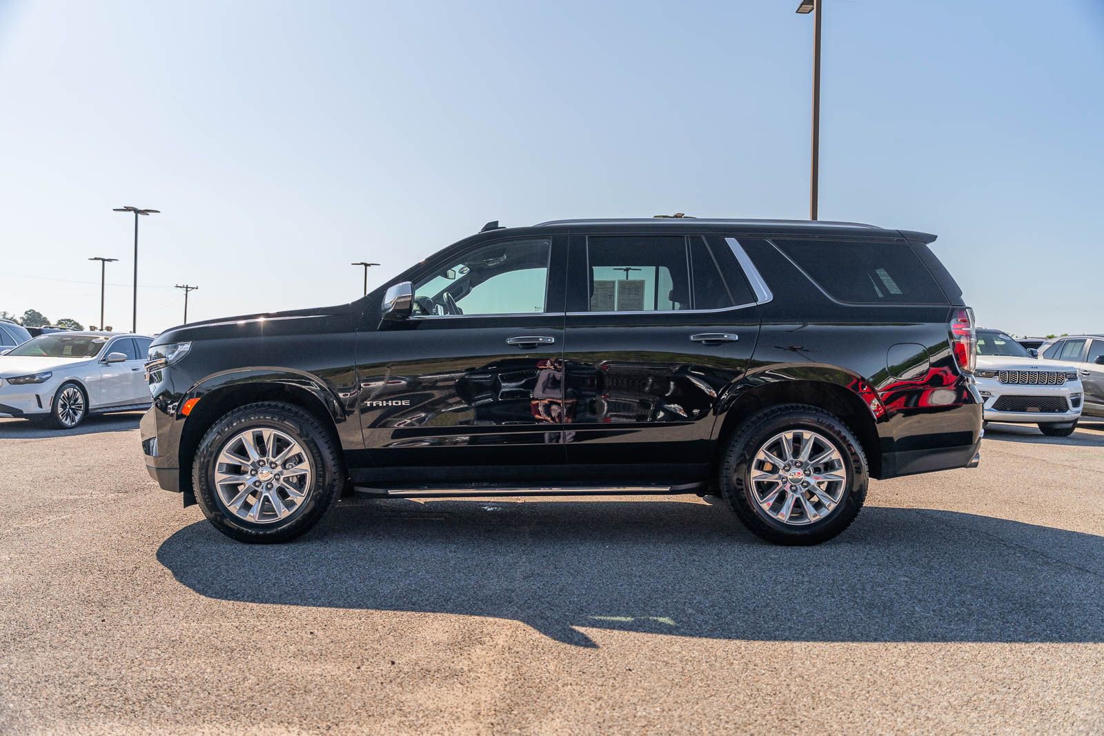 Used 2024 Chevrolet Tahoe Premier AWD/4WD image 4
