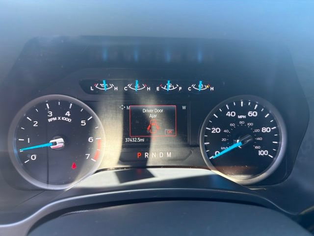Certified 2022 Ford F350 XLT w/ XLT Premium Package AWD/4WD image 16