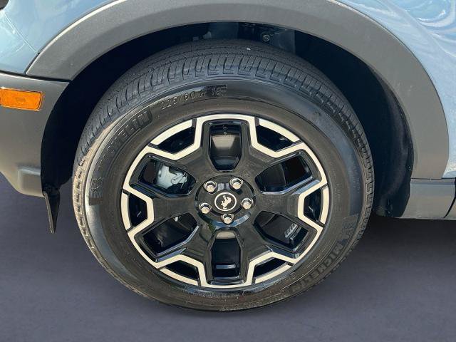 Certified 2025 Ford Bronco Sport Outer Banks w/ Outer Banks Tech Package+ AWD/4WD image 11